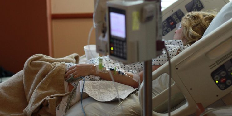 How common are deathbed visions and what happens during them?